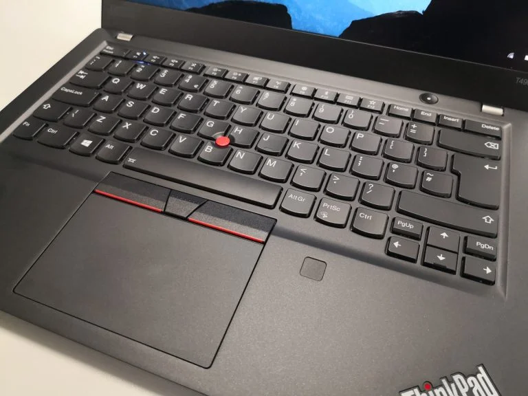 Lenovo ThinkPad T490s review 02 768x576 1