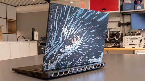 🖥️ بهترین لپتاپ برای تدوین فیلم حرفهای در سال 2025 2 msi titan 18 ai jgsu.1920 1 -