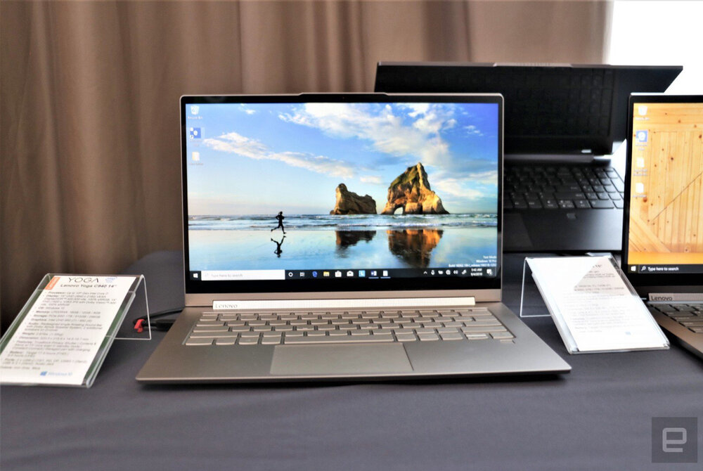 لپ تاپ ازنمای روبه رو